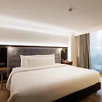 Public House Bangkok, A Member Of Design Hotels