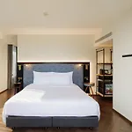 Public House Bangkok, A Member Of Design Hotels