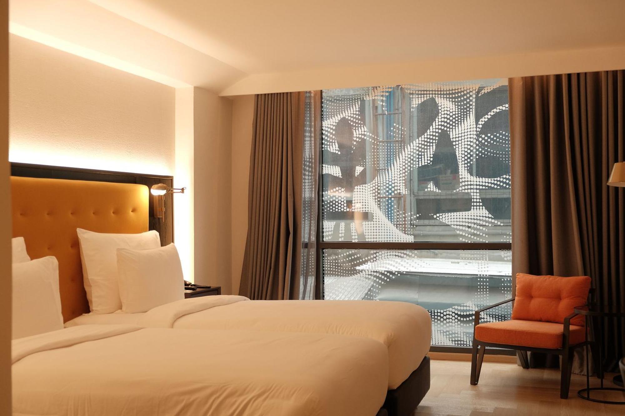 Hotel Public House Bangkok, A Member Of Design